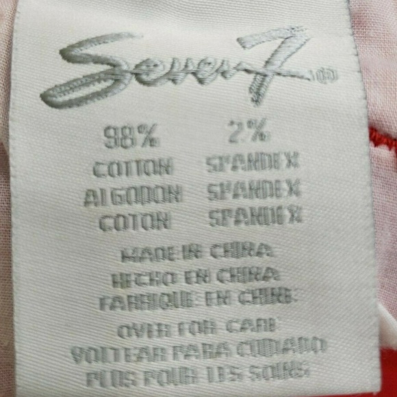 Seven 7 Woman Flat Front Folded Hem Stretch Short - Picture 2 of 8